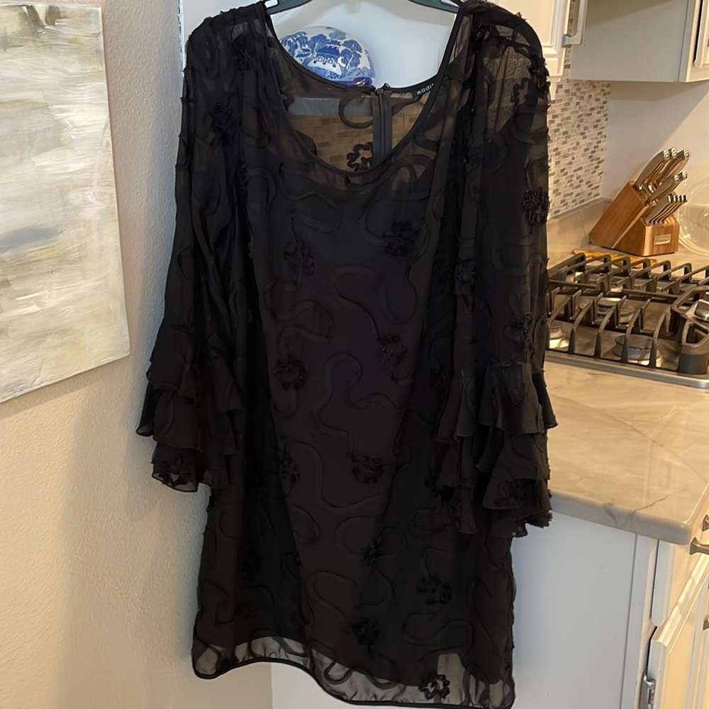 MADISON LEIGH DRESS 16